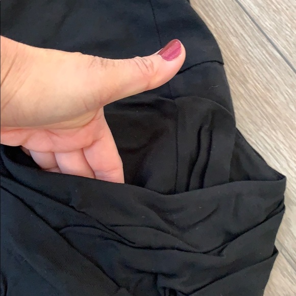 FRENCH CONNECTION Women’s Black Mini Bubble Tulip Hem Pencil Skirt Size 4 NWT - Picture 3 of 9